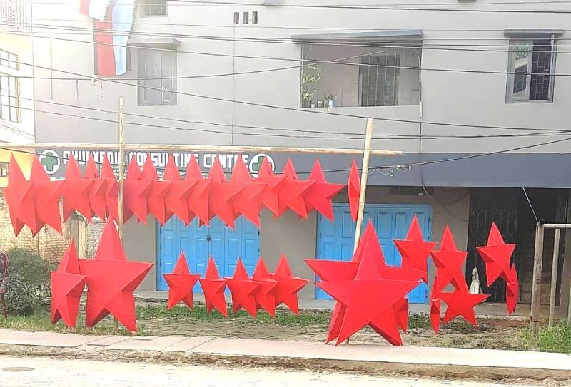 Decorative Christmas stars being sold outside a shop in Dimapur. With the festive season approaching, stars in different colors and styles take center stage in a shopper’s list for Christmas. They are often hung on trees or poles symbolizing the ‘Star of Bethlehem’ which according to the Bible guided the three kings, or wise men, to baby Jesus. (Morung Photo)